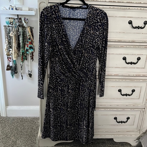 Chaps‎ Blue Black Brown Tan Abstract Print Faux Wrap Dress Size Large - Picture 1 of 7